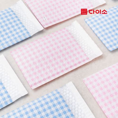 DAISO - Pastel Strip Poly Mailer (5 pieces)